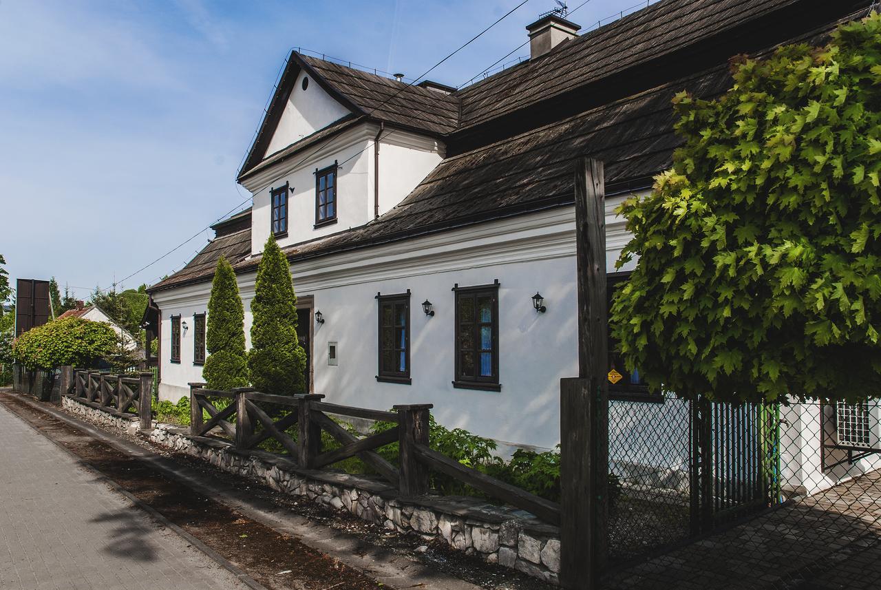 Hotel Pod Kogutkiem Krzywaczka Exterior photo